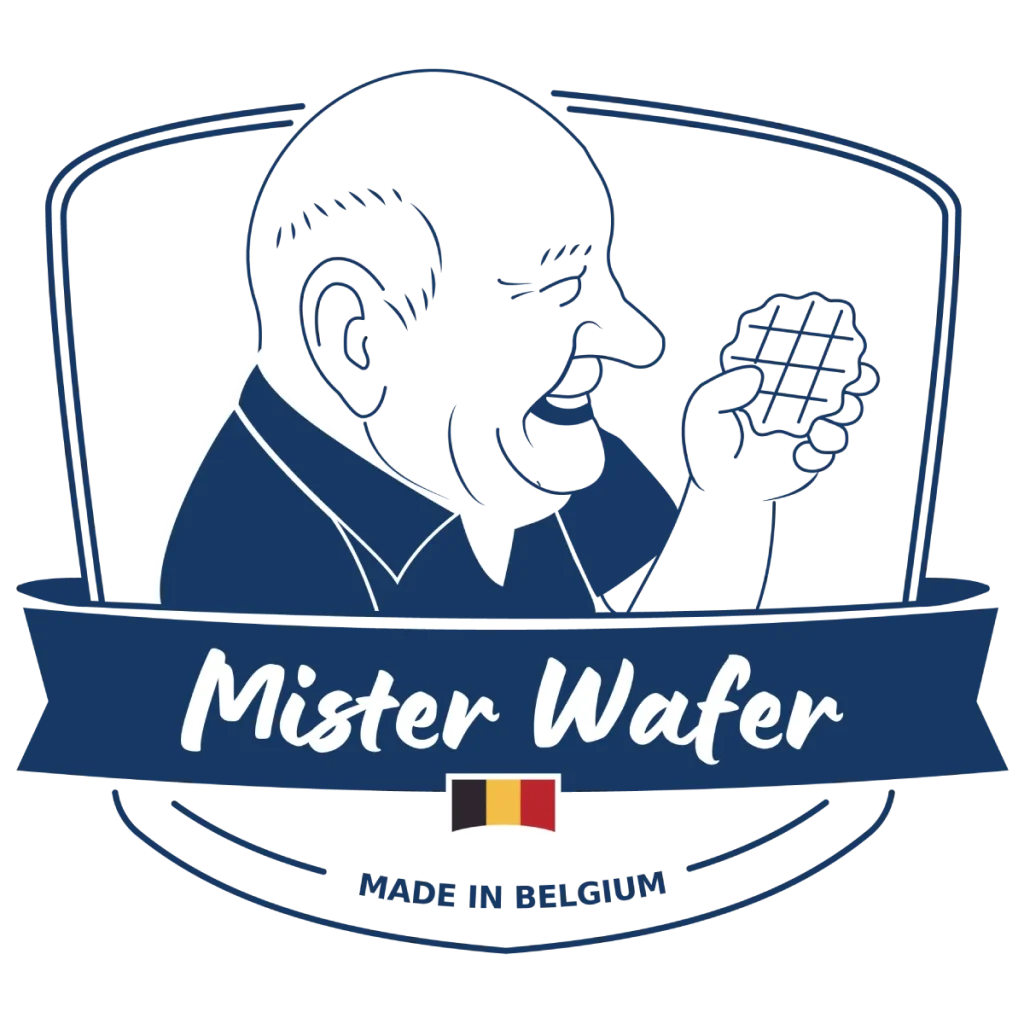 Homme âgé tenant une gaufre de Liège carrée, logo Mister Wafer, Made in Belgium